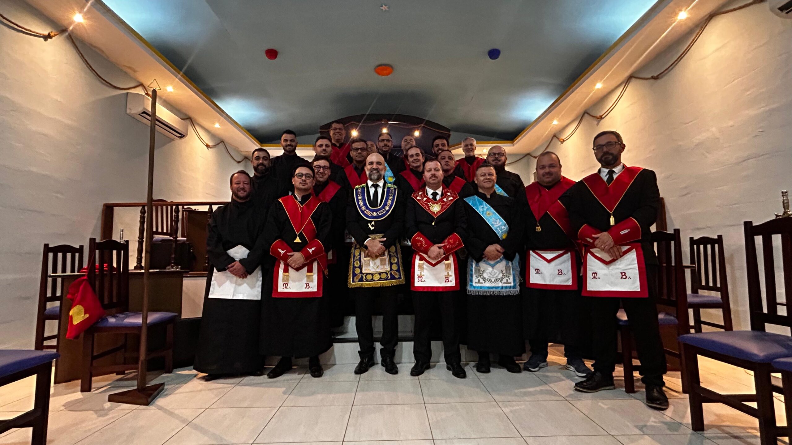 Loja Monte Hermon recebe Palestra sobre Pensamento Estratégico